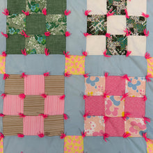 Load image into Gallery viewer, Nine Patch Quilt