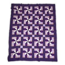 Load image into Gallery viewer, Pinwheel Quilt