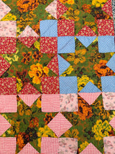 Load image into Gallery viewer, Patchwork Star Quilt