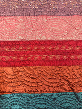 Load image into Gallery viewer, Strip Quilt