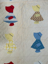 Load image into Gallery viewer, Sunbonnet Sue Quilt