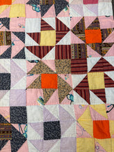 Load image into Gallery viewer, Flying Bird Quilt