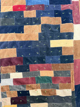 Load image into Gallery viewer, Brickwork Quilt