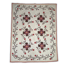 Load image into Gallery viewer, Rose of Sharon Quilt