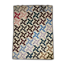 Load image into Gallery viewer, Pinwheel Variation Quilt