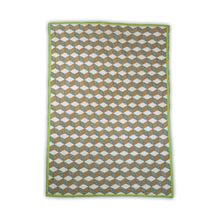 Load image into Gallery viewer, Tumbling Block Quilt