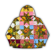 Load image into Gallery viewer, Patchwork Star Quilt