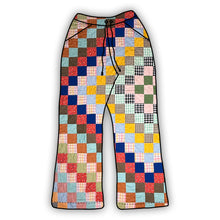 Load image into Gallery viewer, Trip Around the World Quilt