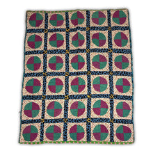 Load image into Gallery viewer, Drunkards Path Quilt
