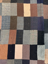 Load image into Gallery viewer, Wool Utility Quilt
