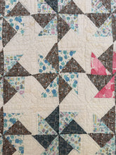 Load image into Gallery viewer, Pinwheel Quilt
