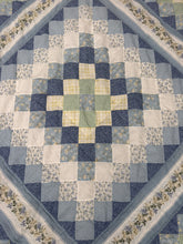 Load image into Gallery viewer, Trip Around the World Quilt
