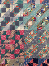 Load image into Gallery viewer, Jacob&#39;s Ladder (variation) Quilt
