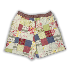 Load image into Gallery viewer, Quilt Shorts 28-32
