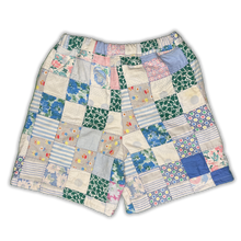 Load image into Gallery viewer, Quilt Shorts 28-30W
