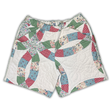 Load image into Gallery viewer, Quilt Shorts 30-32W
