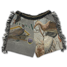 Load image into Gallery viewer, Blanket/Crewneck Shorts 32-34
